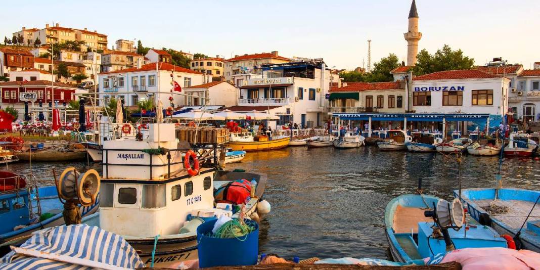 Türkiye’ye gelen her turistin listesinde burası var! Kültür, lezzet, manzara… Turist ziyaretinde zirveye oynuyor 4